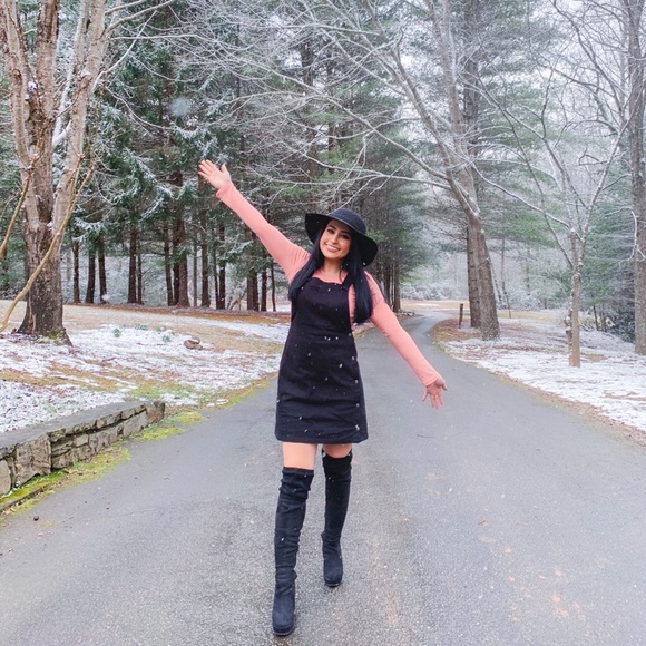 Meet your Posher, Maria - Picture 3 of 6